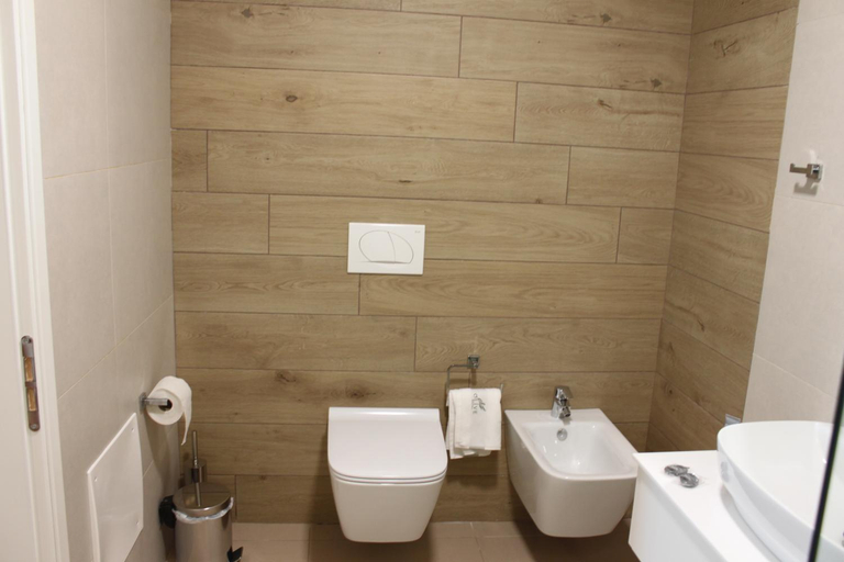 Bathroom 3, Olive Hotel Ksamil, Sarandës