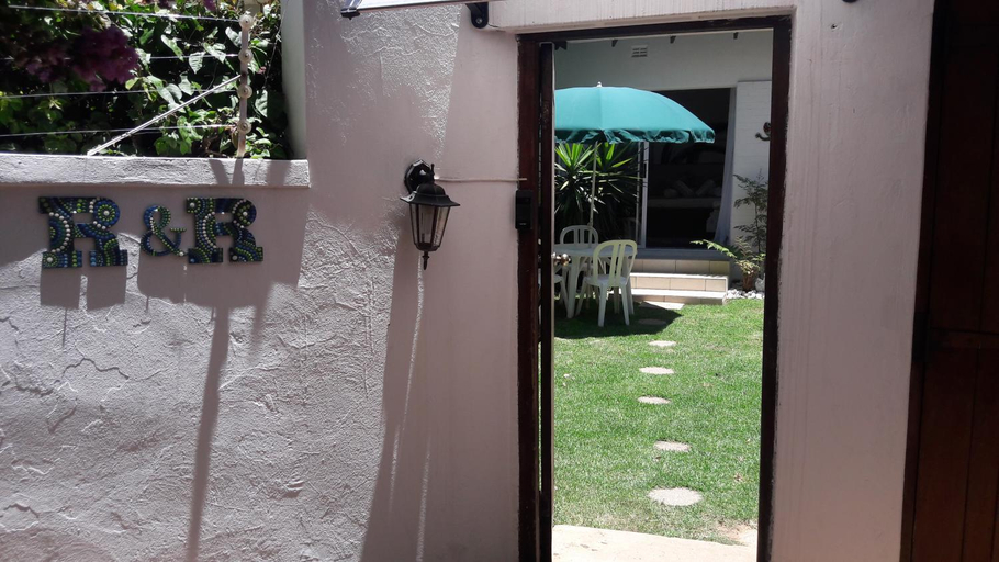 Others 4, R & R's Retreat, City of Johannesburg