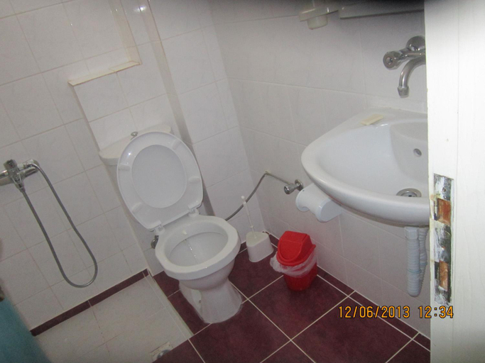Bathroom 2, Red Rose Hotel, Fethiye