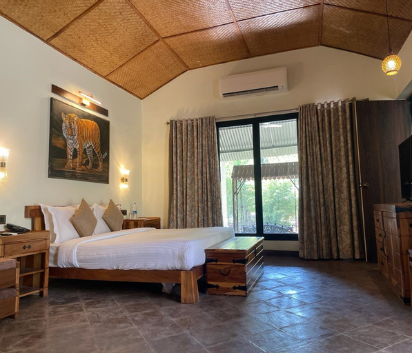 Bedroom 30