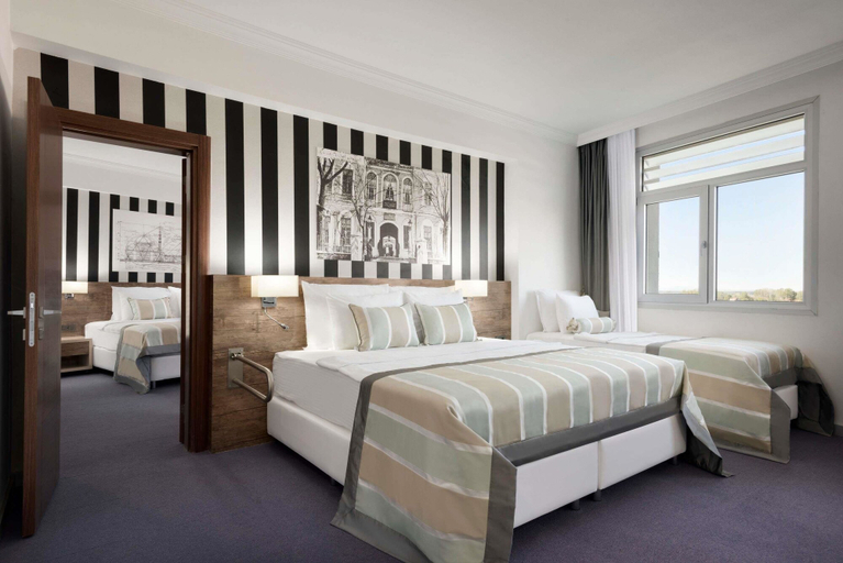 Bedroom 3, Ramada Hotel & Suites by Wyndham Edirne, Merkez