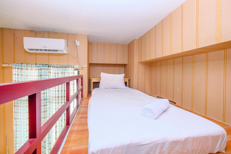 Bedroom 3, Comfortable And Tidy Studio At Dave Apartment, Depok