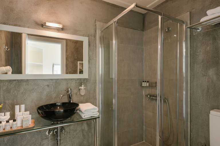 Bathroom 4, Hydra Hotel, Attica