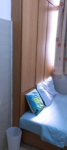 Cute Apartment ONLY 2 minutes from Sai Wan Ho MTR, Hong Kong Island