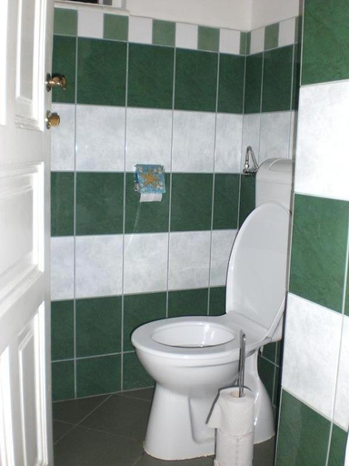 Others 2, Locomotive Hostel, Budapesti