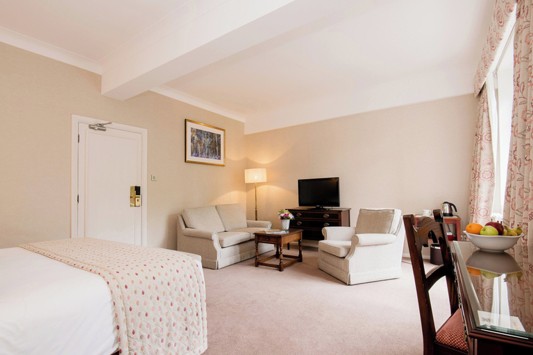 Bedroom 3, Ashdown Park Hotel & Country Club, East Sussex