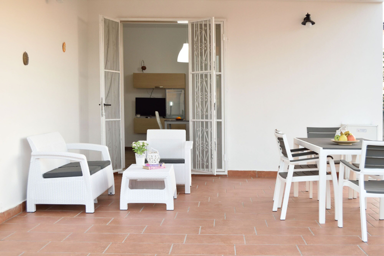 Outdoor dining 5, 3806 VM - Trilo Luna by Barbarhouse, Lecce
