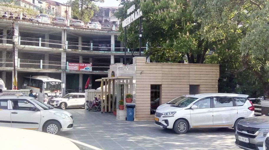 Public Area, Hotel Queen Plaza, Dehradun