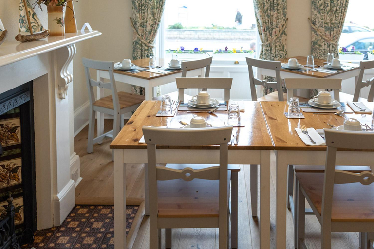Food & Drinks 5, Gresham Guest House, Dorset