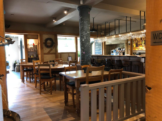 Food & Drinks 4, Hotel de Plank - alle kamers met airconditioning, Margraten