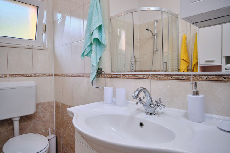 Bathroom 3, Villa Radun, Kaštela
