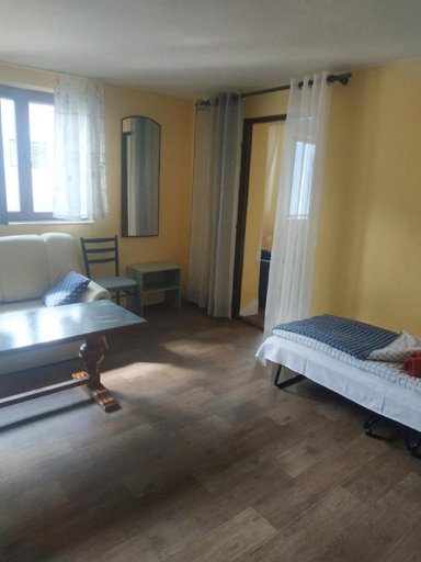 Bedroom 3, LUCKY Kitten, Poprad