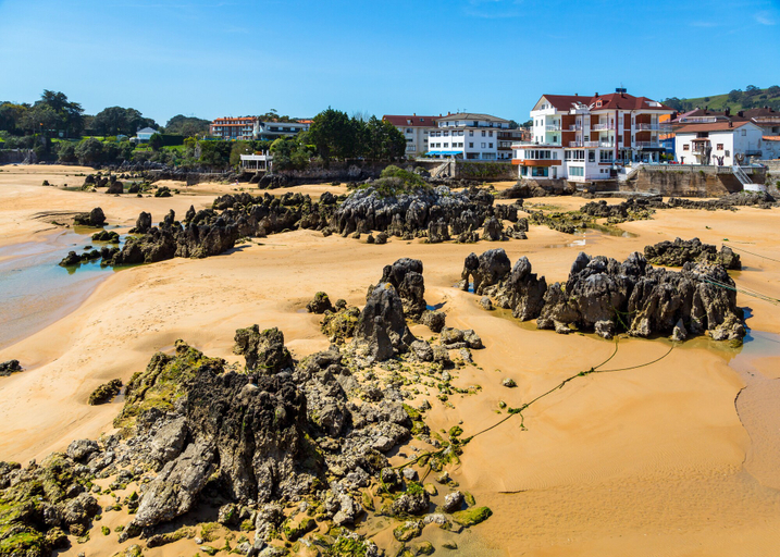 Others 5, Hotel Los Arces, Cantabria