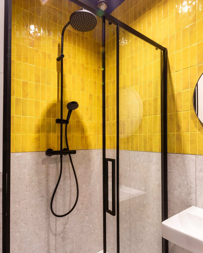 Bathroom 4, SquadGoals House by Fragola Apartments, Kraków City