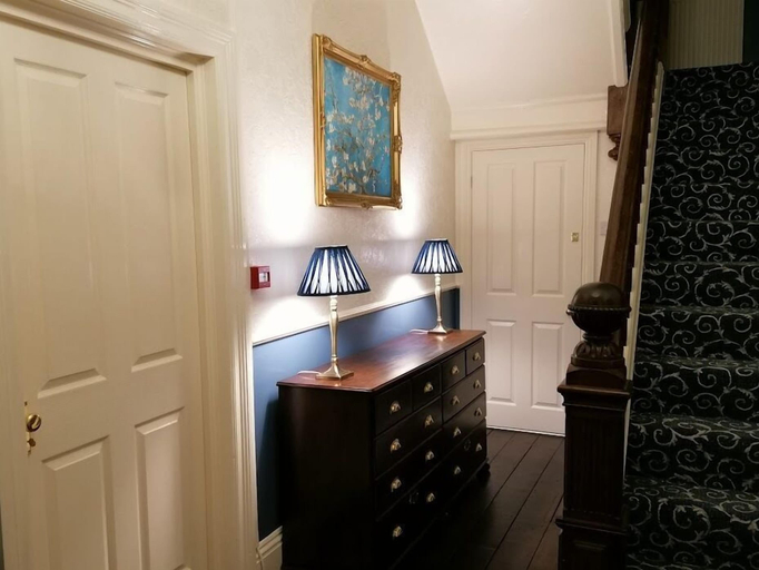 Others 5, Powys Lodge, North Yorkshire