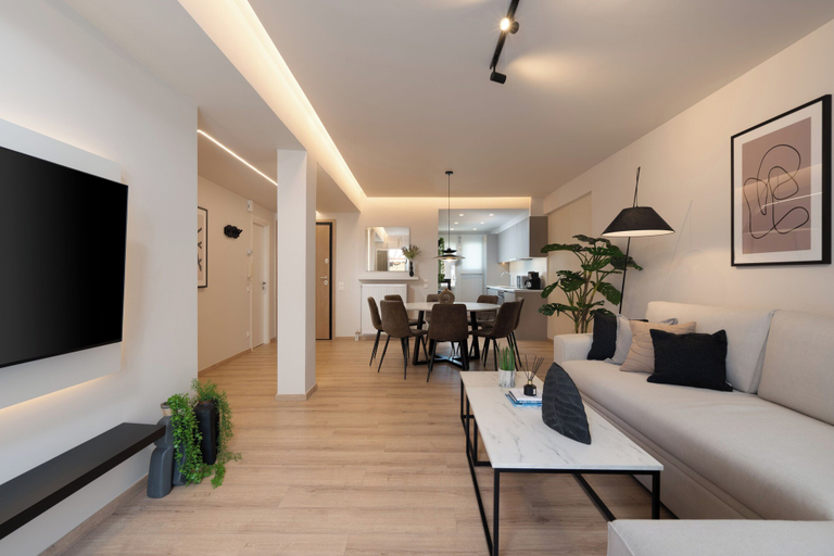 Others 5, Fancy Apartment in the Heart of Athens, Attica