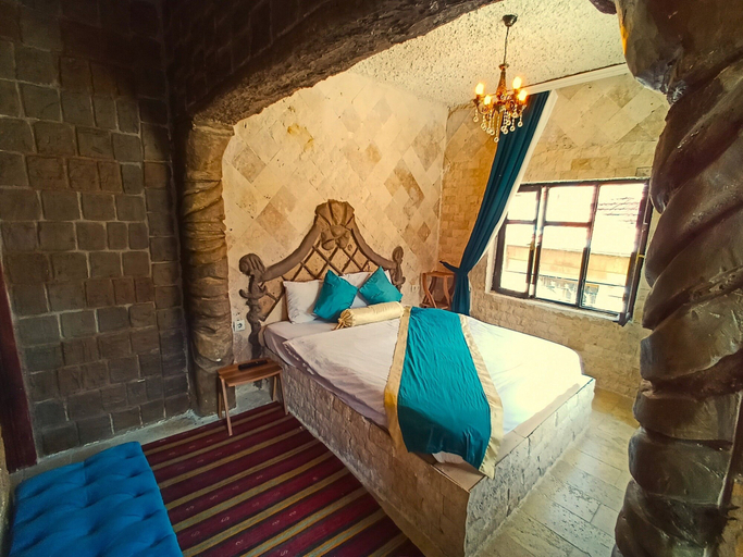 Bedroom 3, Stone Age Mansion, Ürgüp