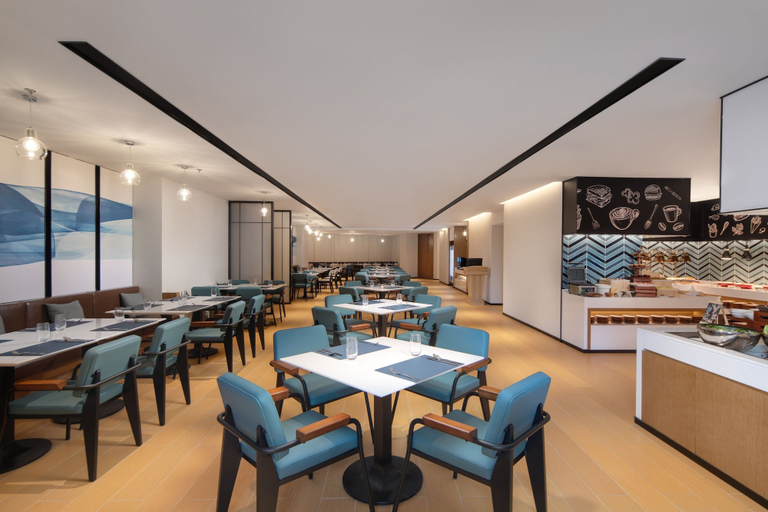 Food & Drinks 4, Fairfield By Marriott Shanghai Pudong South, Shanghai