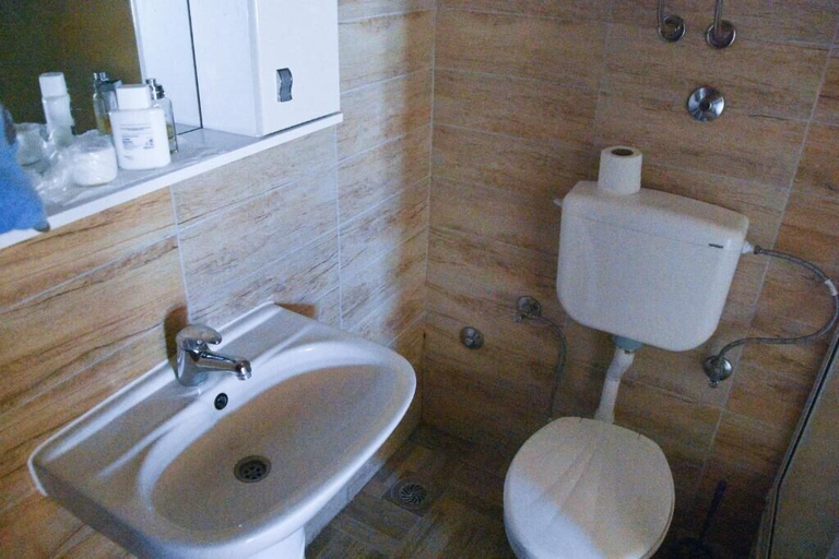 Bathroom, Genti House Ada Bojana