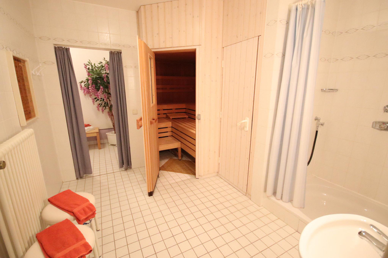 Bathroom 3, Appartements Biedermeier, Breisgau-Hochschwarzwald