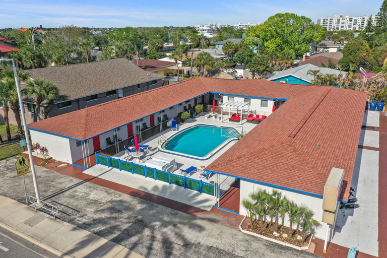 Exterior & Views 1, Sun Island Motel, Pinellas