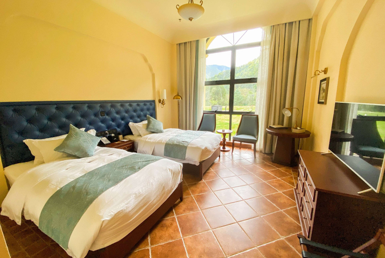 Bedroom 3, Howard Johnson by Wyndham Yaan Forest Resort, Ya'an