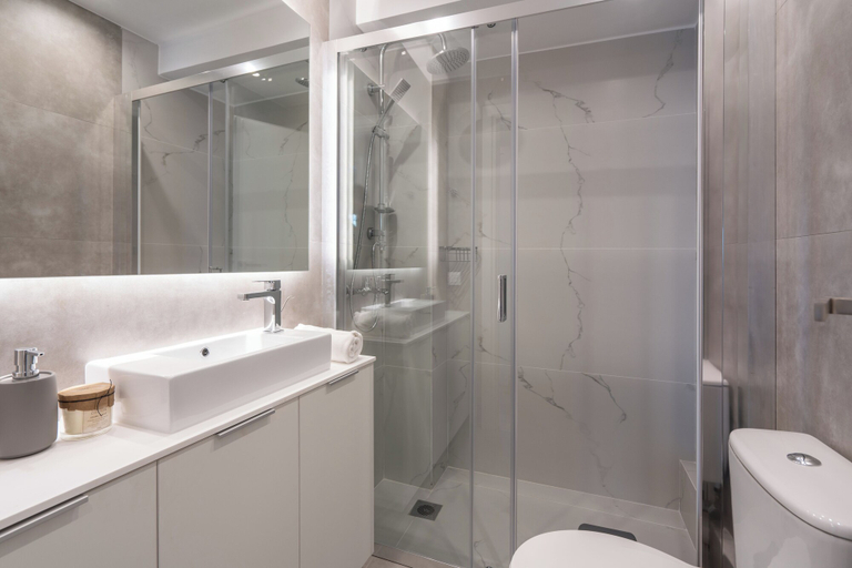 Bathroom 4, Fancy Apartment in the Heart of Athens, Attica