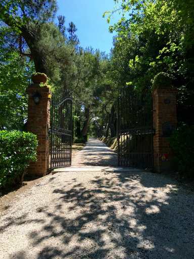 Others 3, Il Colle delle Terrazze, Pesaro E Urbino