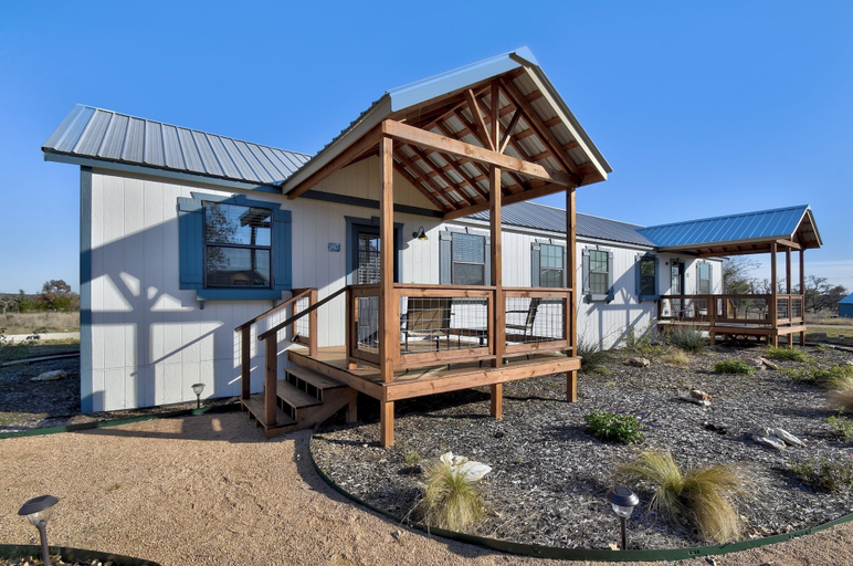 Exterior & Views 2, The Windmill-breathtaking Hill Country Views!, Gillespie