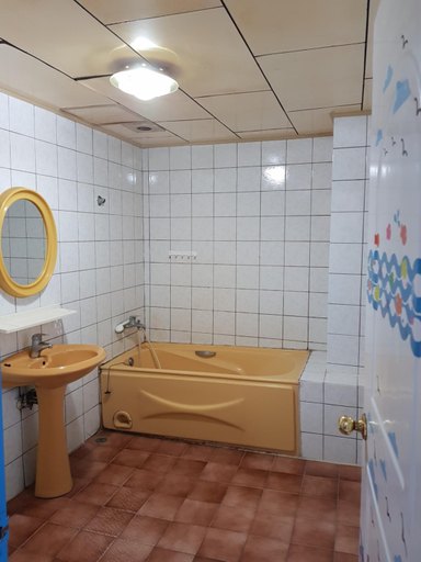 Bathroom 2, San Ho Hotel, Taoyuan