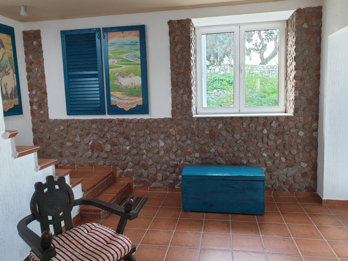 Others 3, Villa Frida