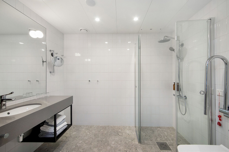Bathroom 5, Clarion Hotel Oslo, Oslo