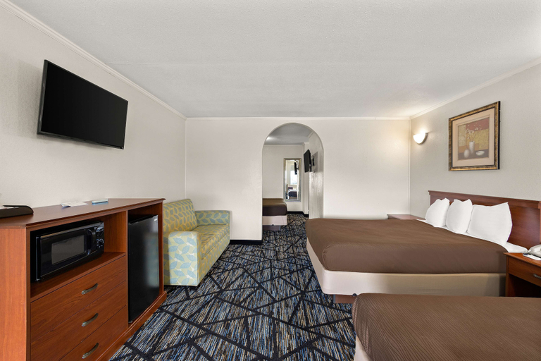 Bedroom 3, Americas Best Value Inn Celina, Mercer