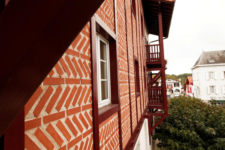 Exterior & Views 2, HOTEL DE LA PAIX, Pyrénées-Atlantiques