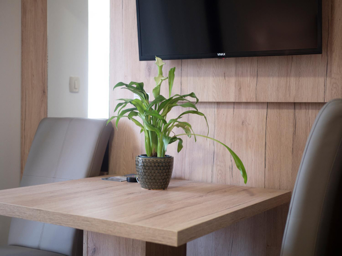 Others 3, Studio Apartments Marea 2