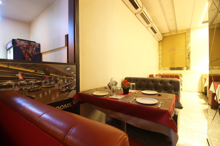 Food & Drinks 3, HOTEL REDWINGS CASTLE, Raigarh
