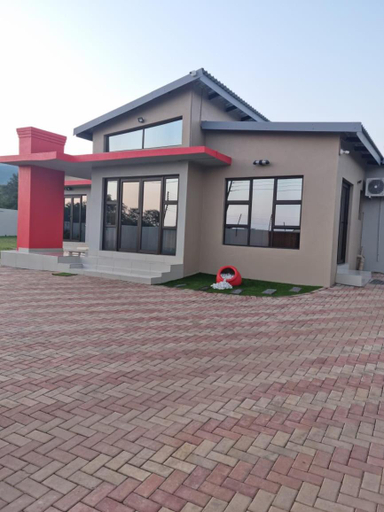 Others 3, ONNIE GUESTHOUSE, Vhembe