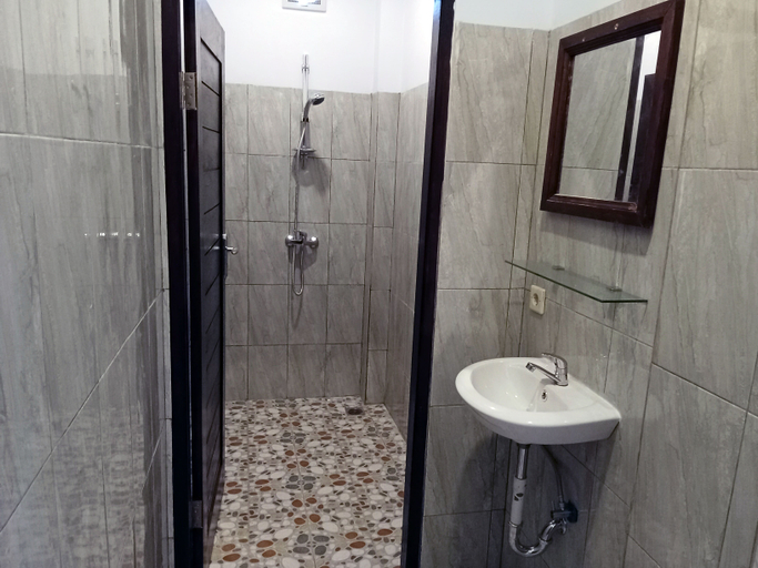 Bathroom 5, Scuba Tribe Bali, Karangasem