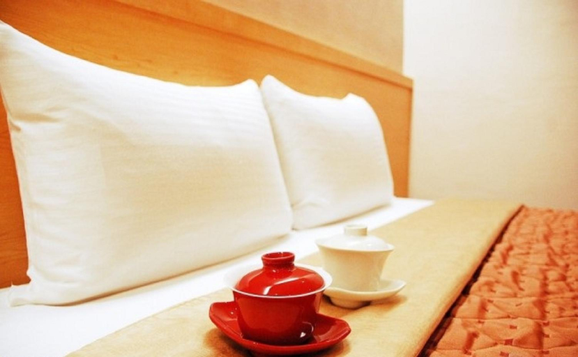 Bedroom 2, Red Cabin Inn, Taipei City