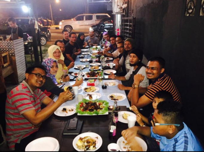 Food & Drinks 4, Roomstay Kuala Nerus Gated Parking, Kuala Terengganu