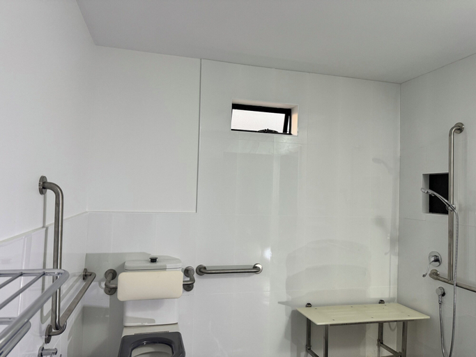 Bathroom 2, Main Residences, Gold Coast