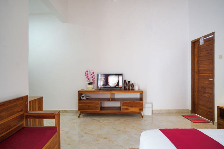 Bedroom 8