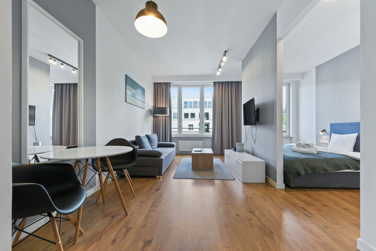 Bedroom 2, RentPlanet - Apartamenty Sławińska, Warsaw