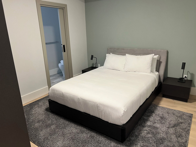 Bedroom 24