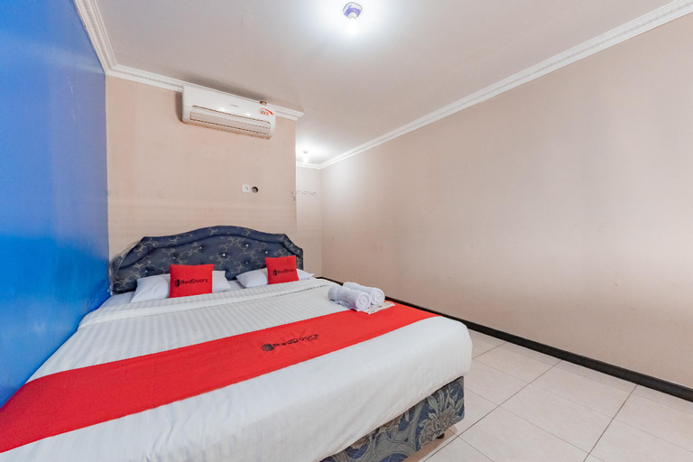 Bedroom 8