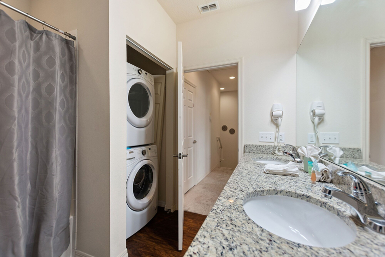 Bathroom 4, Lucky Find @ Lucaya Resort By Shine Villas #713 3 Bedroom Townhouse, Osceola