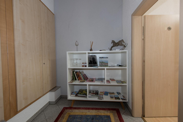 Others 5, Gastehaus Schmitt, Mainz-Bingen