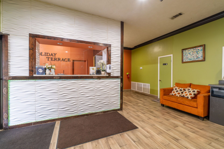 Others 5, Holiday Terrace Motel, Chickasaw