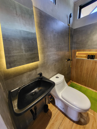 Bathroom 8
