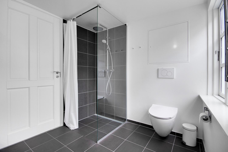 Bathroom 3, Fantastic bright apartment with a balcony in the heart of Copenhagen, Copenhagen